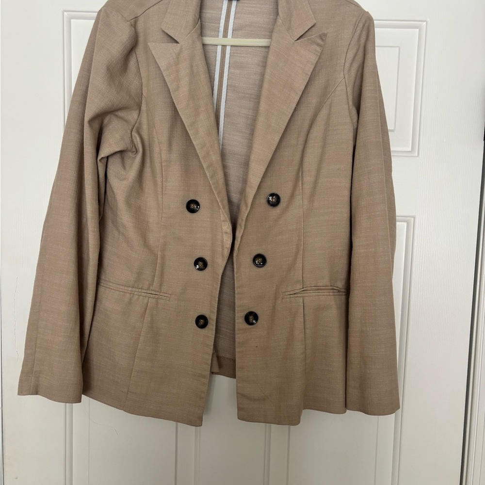 Classic Tan Double-Breasted Women's Blazer